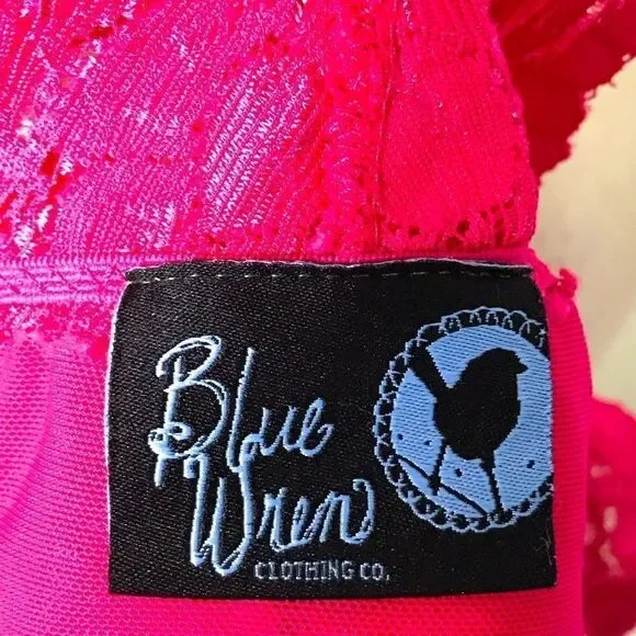 NWOT Sexy Bright Pink Lace Bralette - Picture 9 of 10